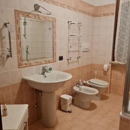 Privatunterkunft Casa Andre *
